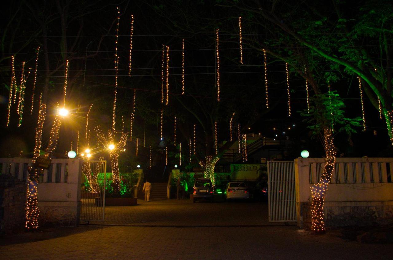 Monteria Resort Chauk Kültér fotó