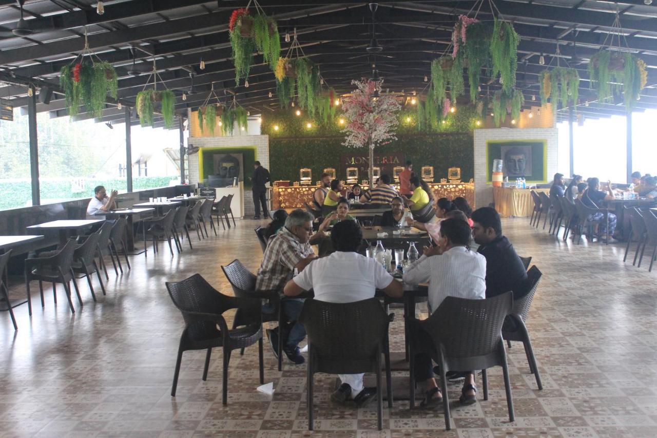 Monteria Resort Chauk Kültér fotó