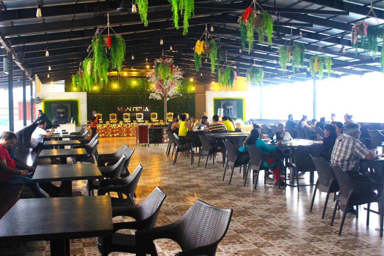 Monteria Resort Chauk Kültér fotó